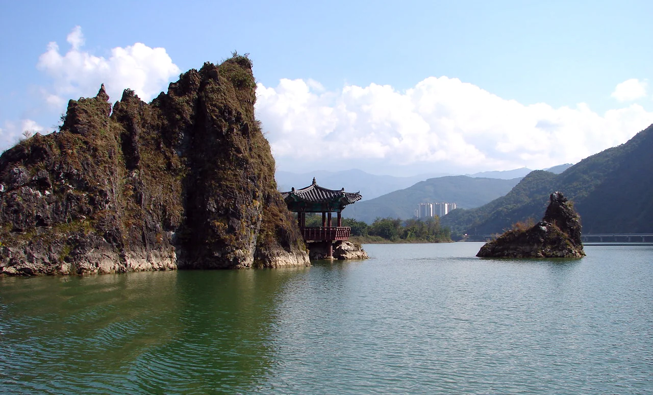 충북 단양 도담삼봉 · Dodam Sambong, Danyang, Chungbuk